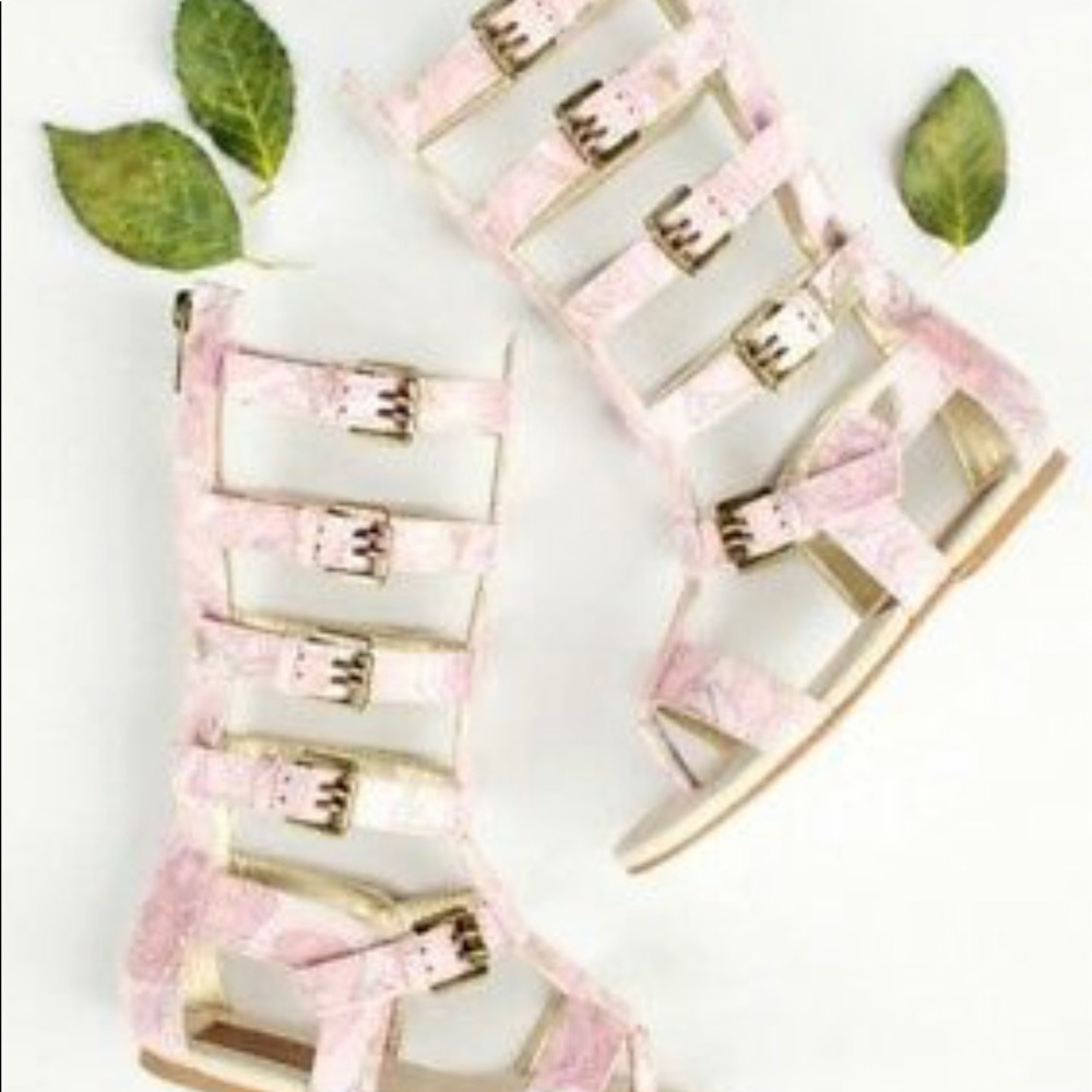 NIB Joyfolie toddler size 9 gladiators